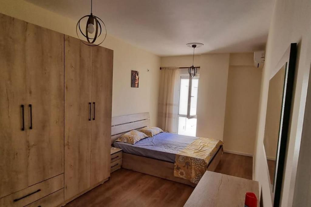 New & Great Located Apartment Near Center ติรานา ภายนอก รูปภาพ